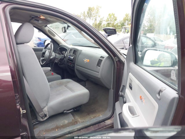 46184391 :رقم المزاد ، 1D7HW28KX5S265013 vin ، 2005 Dodge Dakota St مزاد بيع