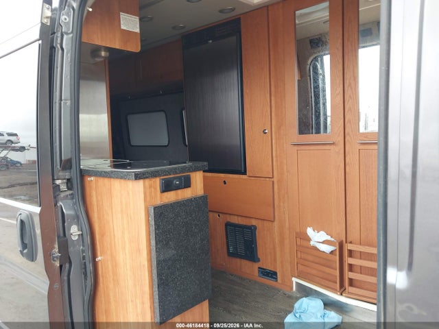 Продажа на аукционе авто 2016 Ram Promaster 3500 High Roof, vin: 3C6URVJGXGE102673, номер лота: 46184418