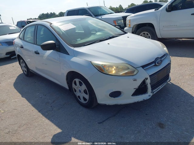 2012 Ford Focus S მანქანა იყიდება აუქციონზე, vin: 1FAHP3E27CL237815, აუქციონის ნომერი: 46184431