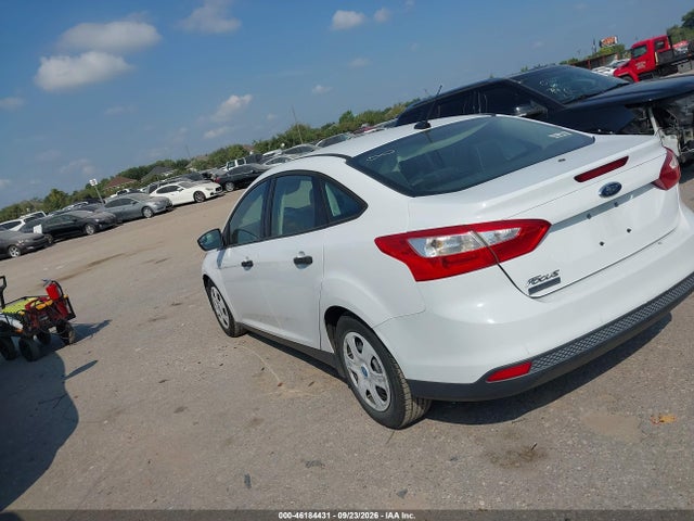 46184431 :رقم المزاد ، 1FAHP3E27CL237815 vin ، 2012 Ford Focus S مزاد بيع