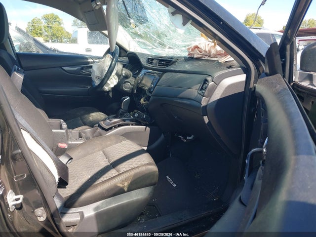 46184480 :رقم المزاد ، KNMAT2MT3JP512520 vin ، 2018 Nissan Rogue Sv مزاد بيع