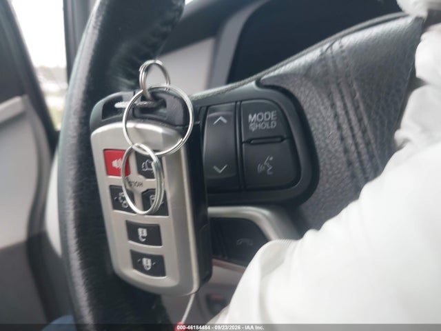 Продажа на аукционе авто 2018 Toyota Sienna Xle Premium 7 Passenger, vin: 5TDDZ3DC7JS208789, номер лота: 46184484