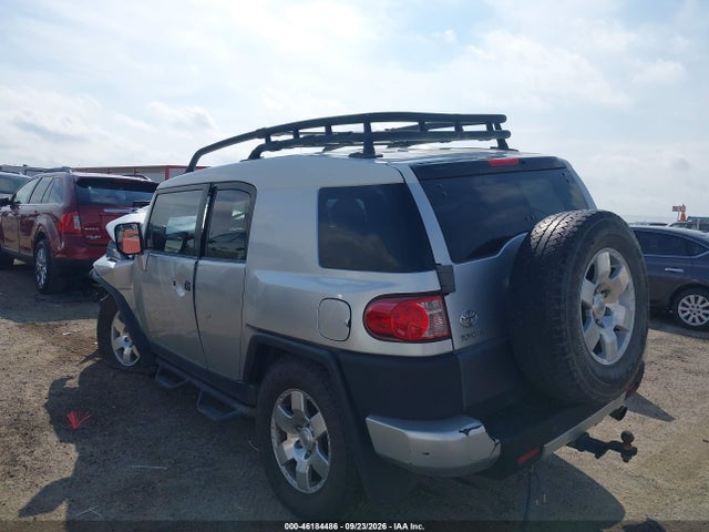 46184486 :رقم المزاد ، JTEBU11F670044726 vin ، 2007 Toyota Fj Cruiser مزاد بيع