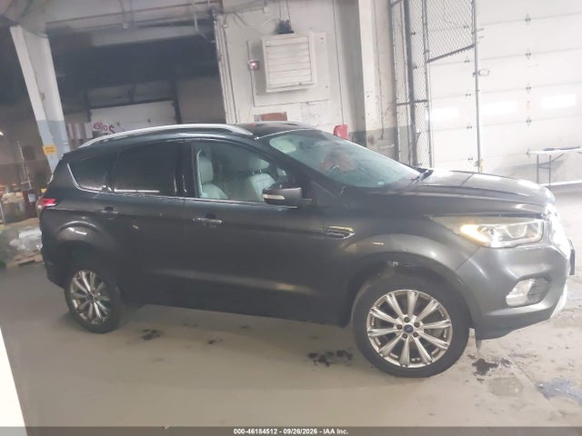 2017 Ford Escape Titanium მანქანა იყიდება აუქციონზე, vin: 1FMCU9JD8HUE00427, აუქციონის ნომერი: 46184512