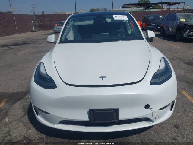Продаж на аукціоні авто 2022 Tesla Model Y Long Range, vin: 7SAYGAEE5NF556924, номер лоту: 46184544