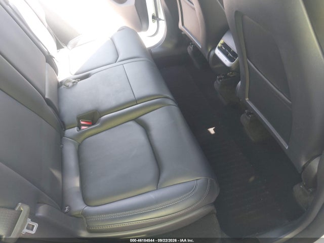 Продаж на аукціоні авто 2022 Tesla Model Y Long Range, vin: 7SAYGAEE5NF556924, номер лоту: 46184544