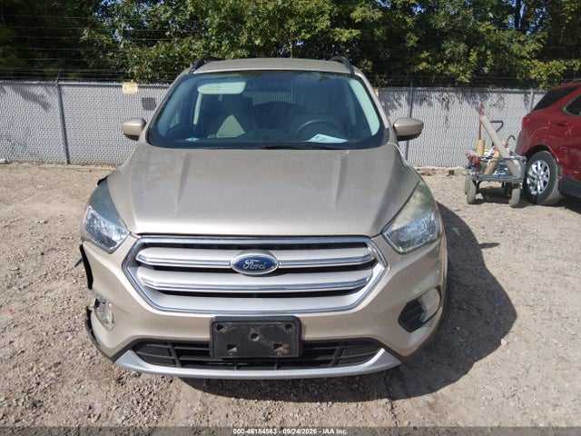 46184563 :رقم المزاد ، 1FMCU0GD0JUA49909 vin ، 2018 Ford Escape Se مزاد بيع