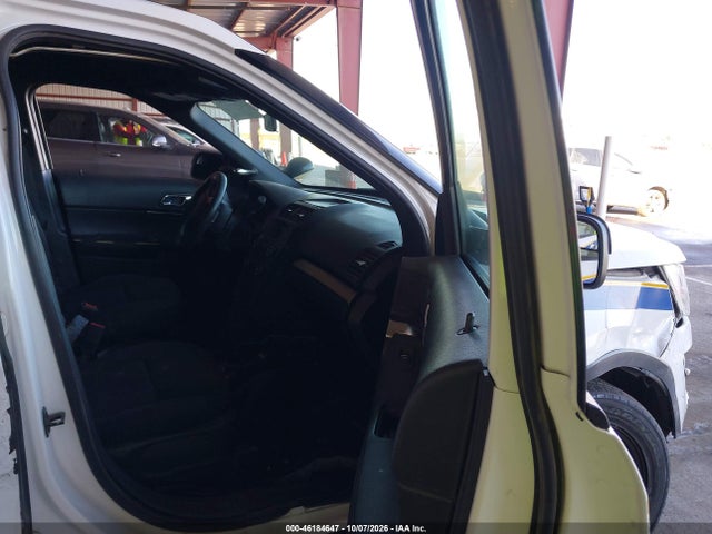 Ford Police Interceptor Utility 2018 1FM5K8AR3JGB68070 Image 5