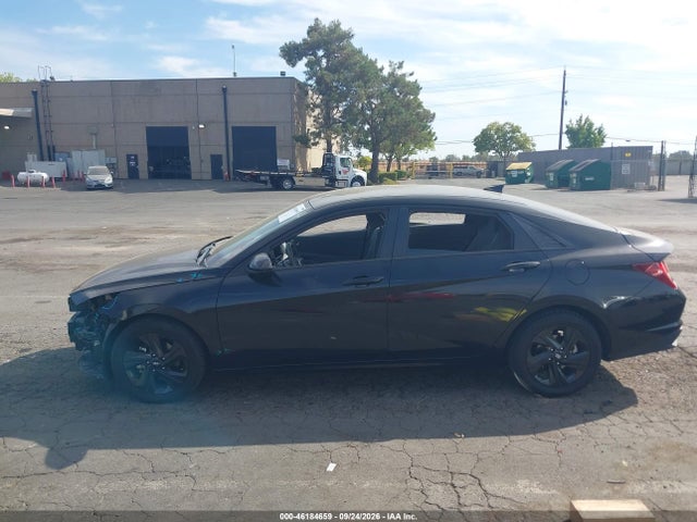 2021 Hyundai Elantra Sel მანქანა იყიდება აუქციონზე, vin: 5NPLM4AG5MH051846, აუქციონის ნომერი: 46184659