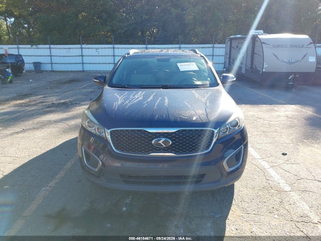 46184671 :رقم المزاد ، 5XYPG4A36HG261374 vin ، 2017 Kia Sorento 2.4l Lx مزاد بيع
