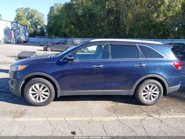 46184671 :رقم المزاد ، 5XYPG4A36HG261374 vin ، 2017 Kia Sorento 2.4l Lx مزاد بيع