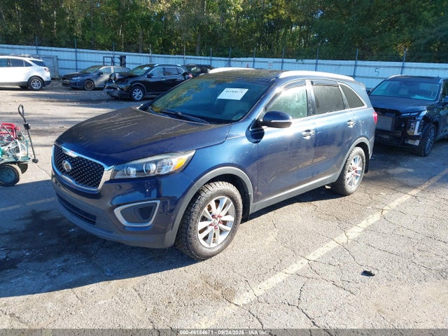 46184671 :رقم المزاد ، 5XYPG4A36HG261374 vin ، 2017 Kia Sorento 2.4l Lx مزاد بيع