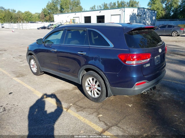 46184671 :رقم المزاد ، 5XYPG4A36HG261374 vin ، 2017 Kia Sorento 2.4l Lx مزاد بيع
