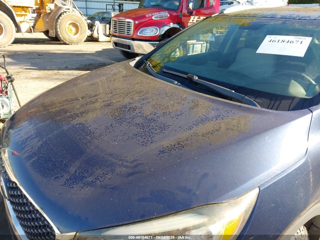 46184671 :رقم المزاد ، 5XYPG4A36HG261374 vin ، 2017 Kia Sorento 2.4l Lx مزاد بيع