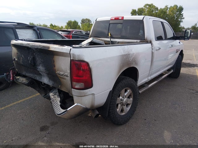46184768 :رقم المزاد ، 3C6UR5DL2FG501072 vin ، 2015 Ram 2500 Big Horn مزاد بيع