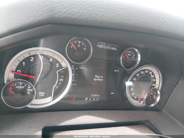 46184768 :رقم المزاد ، 3C6UR5DL2FG501072 vin ، 2015 Ram 2500 Big Horn مزاد بيع