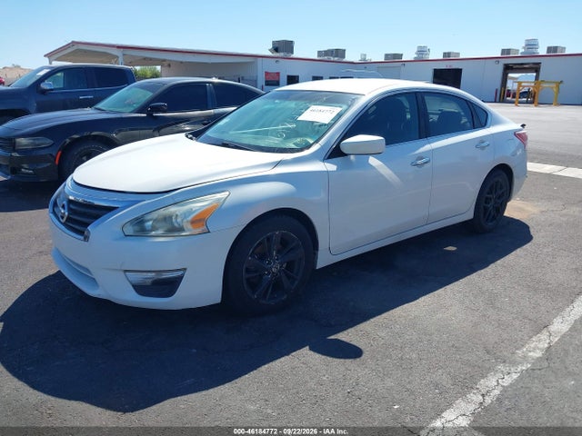 2013 Nissan Altima 2.5 S მანქანა იყიდება აუქციონზე, vin: 1N4AL3AP5DC126132, აუქციონის ნომერი: 46184772