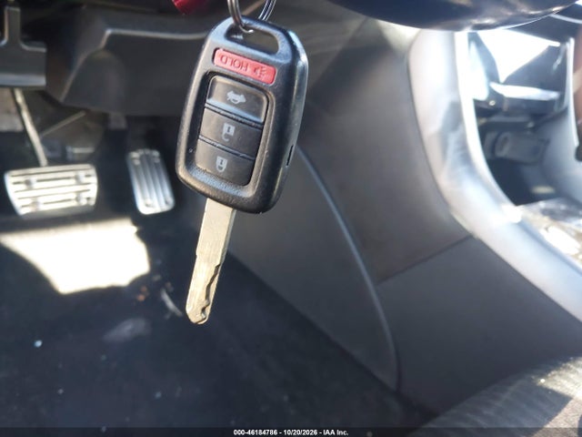 46184786 :رقم المزاد ، 1HGCR2F56HA127621 vin ، 2017 Honda Accord Sport مزاد بيع