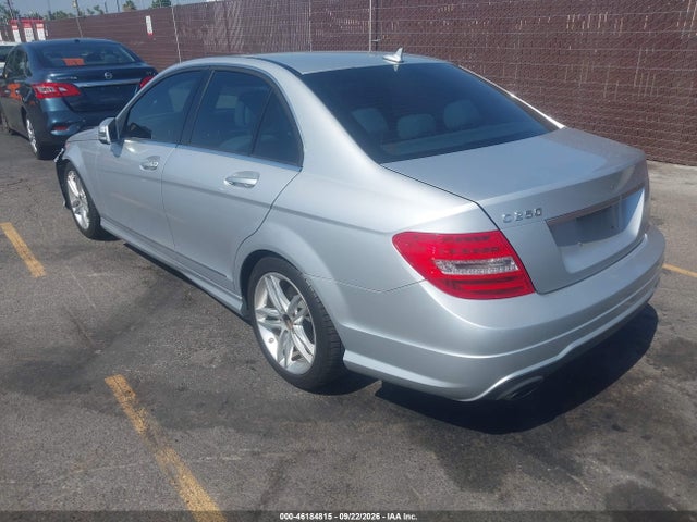 Aukcja sprzedaży 2013 Mercedes-benz C 250 Sport, vin: WDDGF4HB6DR275471, numer aukcji: 46184815