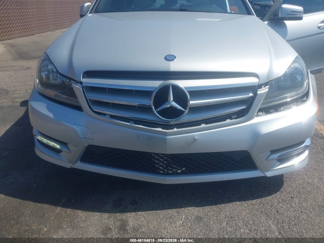 Aukcja sprzedaży 2013 Mercedes-benz C 250 Sport, vin: WDDGF4HB6DR275471, numer aukcji: 46184815