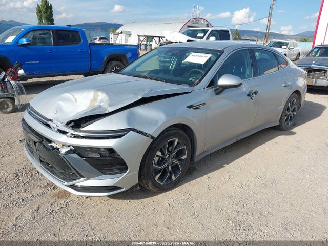 2025 Hyundai Sonata Sel მანქანა იყიდება აუქციონზე, vin: KMHL64JA3SA489500, აუქციონის ნომერი: 46184839