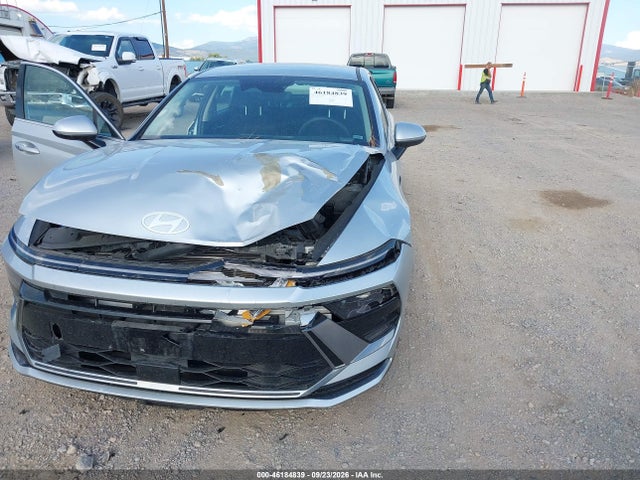 2025 Hyundai Sonata Sel მანქანა იყიდება აუქციონზე, vin: KMHL64JA3SA489500, აუქციონის ნომერი: 46184839