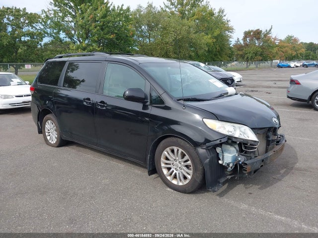 Продаж на аукціоні авто 2011 Toyota Sienna Xle V6, vin: 5TDYK3DC9BS052259, номер лоту: 46184892
