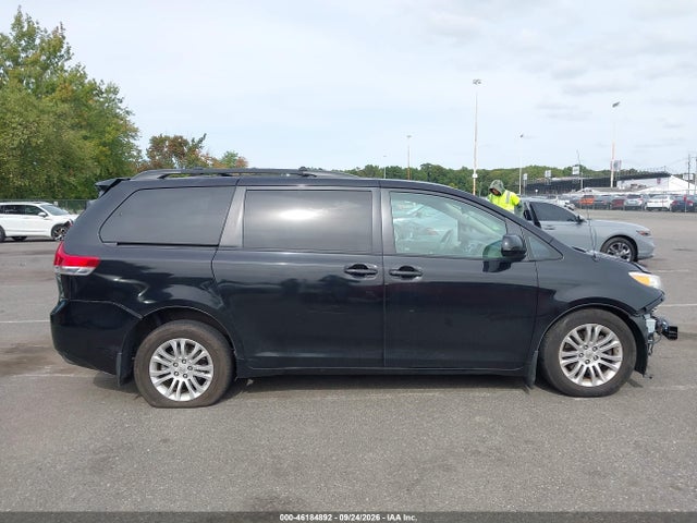 Продаж на аукціоні авто 2011 Toyota Sienna Xle V6, vin: 5TDYK3DC9BS052259, номер лоту: 46184892
