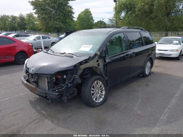 Продаж на аукціоні авто 2011 Toyota Sienna Xle V6, vin: 5TDYK3DC9BS052259, номер лоту: 46184892