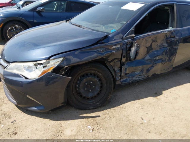 2016 Toyota Camry Hybrid Le მანქანა იყიდება აუქციონზე, vin: 4T1BD1FK7GU179115, აუქციონის ნომერი: 46184916