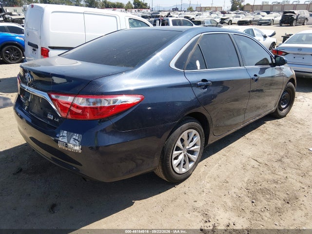 2016 Toyota Camry Hybrid Le მანქანა იყიდება აუქციონზე, vin: 4T1BD1FK7GU179115, აუქციონის ნომერი: 46184916