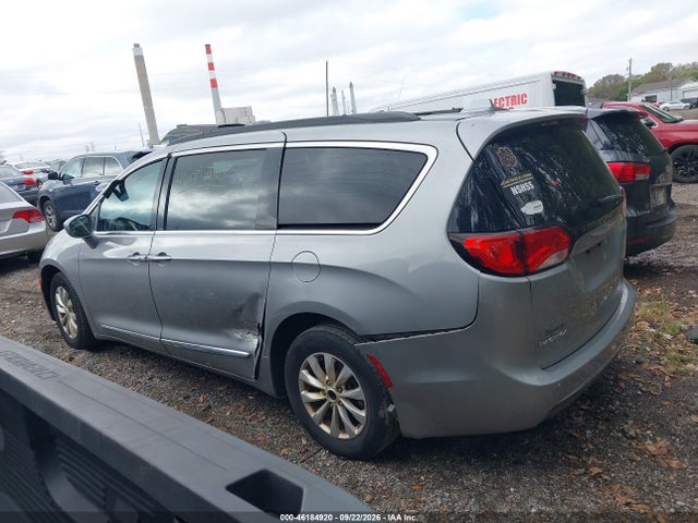 Aukcja sprzedaży 2017 Chrysler Pacifica Touring-l, vin: 2C4RC1BG4HR687838, numer aukcji: 46184920