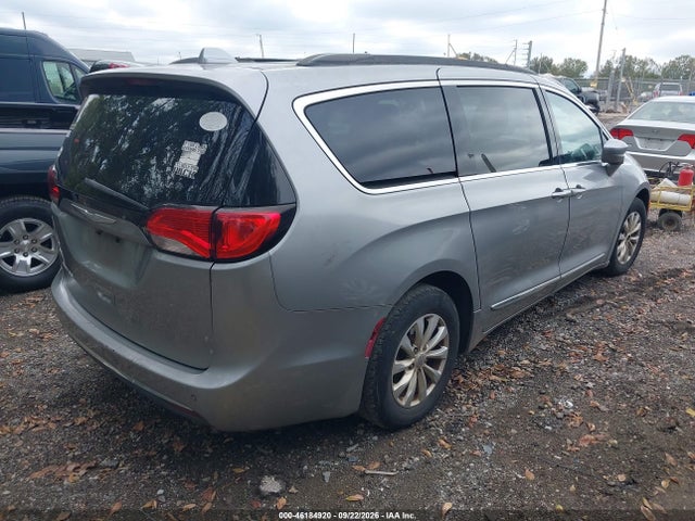 Aukcja sprzedaży 2017 Chrysler Pacifica Touring-l, vin: 2C4RC1BG4HR687838, numer aukcji: 46184920