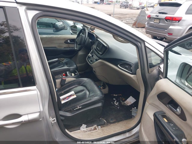 Aukcja sprzedaży 2017 Chrysler Pacifica Touring-l, vin: 2C4RC1BG4HR687838, numer aukcji: 46184920