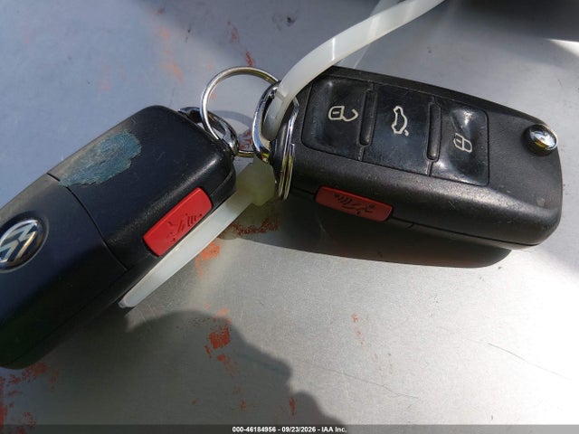 46184956 :رقم المزاد ، 3VWD17AJ4FM314011 vin ، 2015 Volkswagen Jetta 1.8t Se مزاد بيع