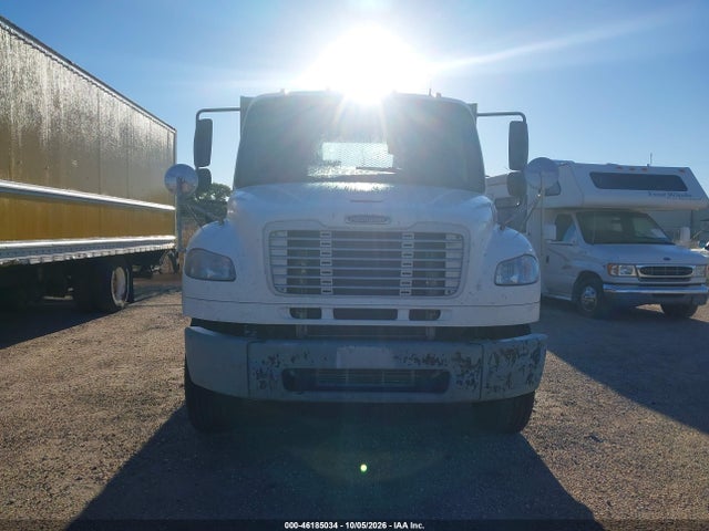2015 Freightliner M2 106 Medium Duty მანქანა იყიდება აუქციონზე, vin: 1FVHCYCY0FHGJ9399, აუქციონის ნომერი: 46185034