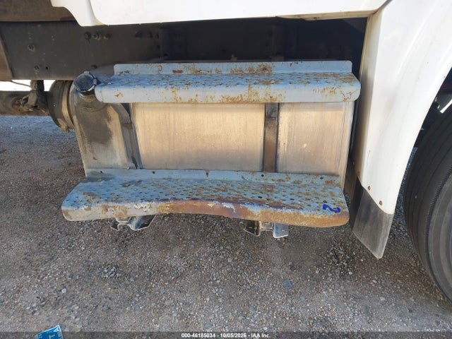2015 Freightliner M2 106 Medium Duty მანქანა იყიდება აუქციონზე, vin: 1FVHCYCY0FHGJ9399, აუქციონის ნომერი: 46185034