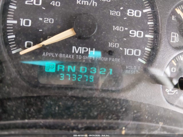 2002 Chevrolet Tahoe Lt მანქანა იყიდება აუქციონზე, vin: 1GNEC13Z12R257946, აუქციონის ნომერი: 46185166