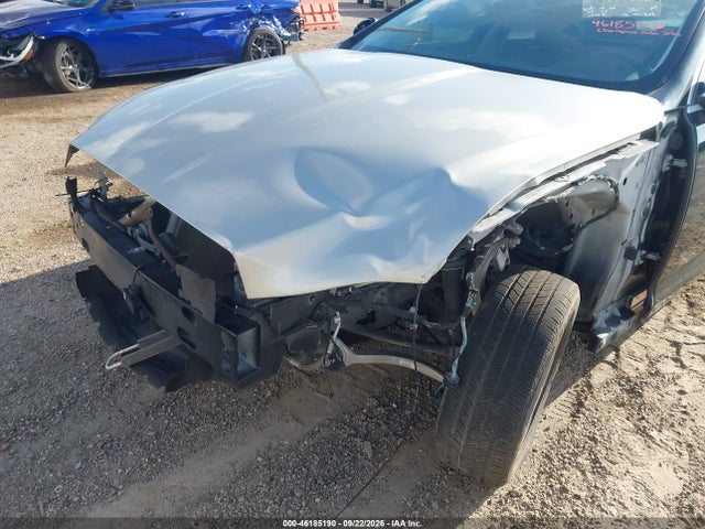 Продажа на аукционе авто 2011 Jaguar Xj, vin: SAJWA1CB7BLV09788, номер лота: 46185190