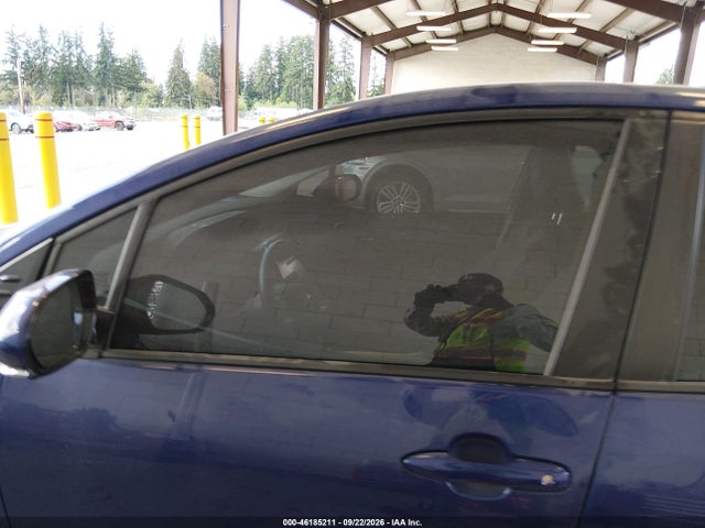 Toyota Prius Three 2016 JTDKARFU9G3515589 Image 15