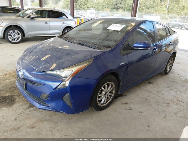 Toyota Prius Three 2016 JTDKARFU9G3515589 Image 2