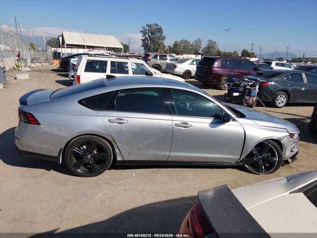 Продажа на аукционе авто 2024 Honda Accord Hybrid Sport-l, vin: 1HGCY2F74RA087139, номер лота: 46185215