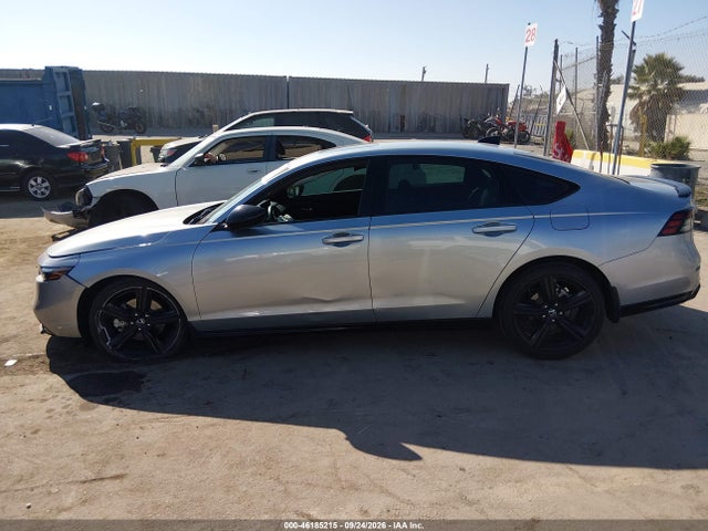 Продажа на аукционе авто 2024 Honda Accord Hybrid Sport-l, vin: 1HGCY2F74RA087139, номер лота: 46185215