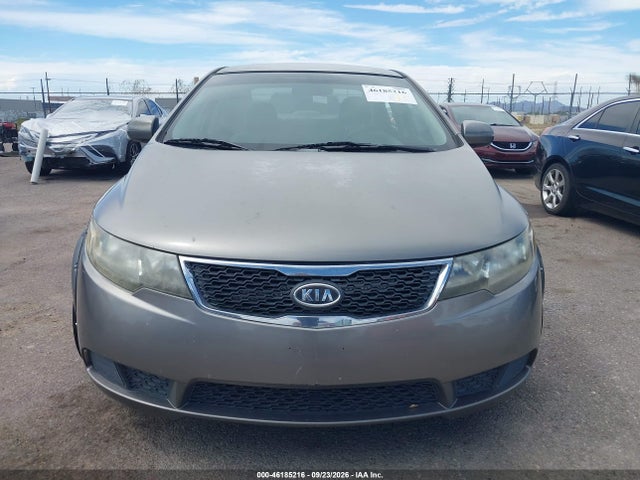 46185216 :رقم المزاد ، KNAFU4A25B5362110 vin ، 2011 Kia Forte Ex مزاد بيع
