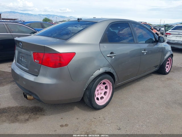 46185216 :رقم المزاد ، KNAFU4A25B5362110 vin ، 2011 Kia Forte Ex مزاد بيع