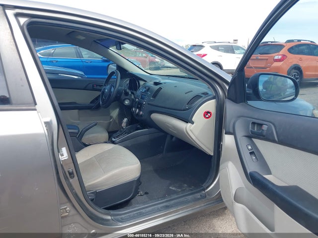 46185216 :رقم المزاد ، KNAFU4A25B5362110 vin ، 2011 Kia Forte Ex مزاد بيع