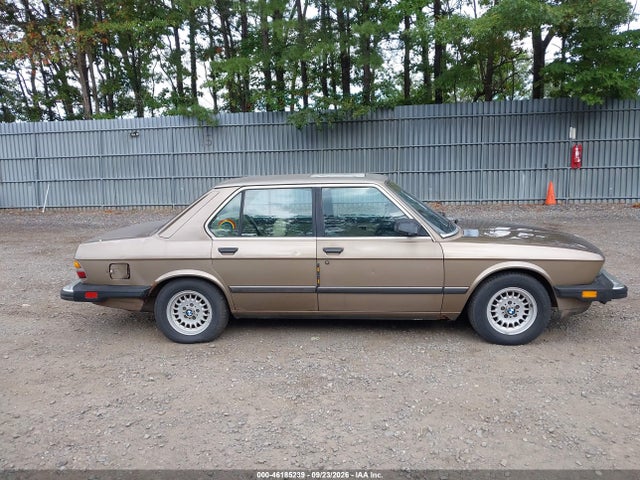 1986 Bmw 528 E Automatic მანქანა იყიდება აუქციონზე, vin: WBADK8307G9705323, აუქციონის ნომერი: 46185239