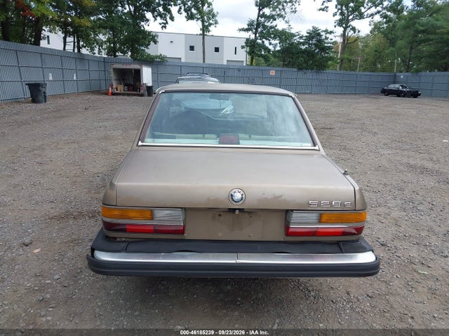 1986 Bmw 528 E Automatic მანქანა იყიდება აუქციონზე, vin: WBADK8307G9705323, აუქციონის ნომერი: 46185239