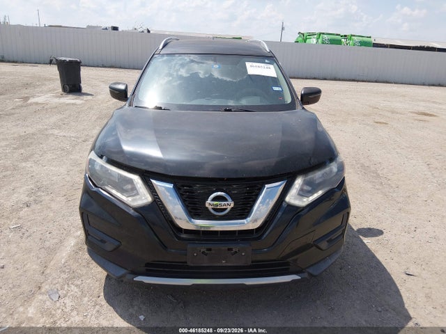 2017 Nissan Rogue Sv მანქანა იყიდება აუქციონზე, vin: KNMAT2MT2HP519422, აუქციონის ნომერი: 46185248