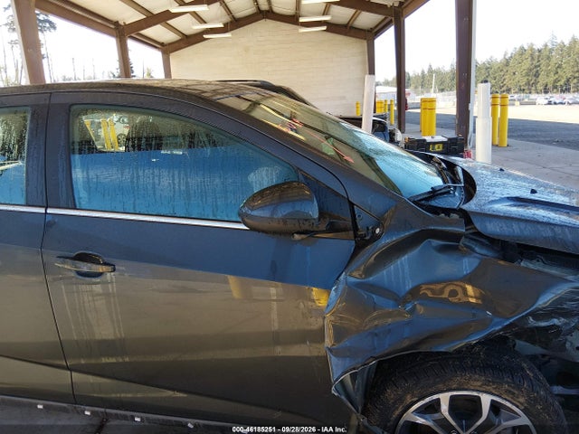 Chevrolet Sonic Lt Auto 2018 1G1JD6SG6J4107899 Image 14